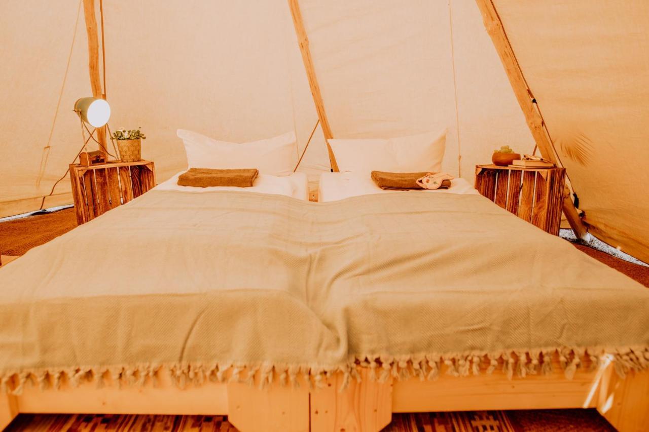 Raus Und Gut Glamping Am Graebendorfer See Drebkau Zewnętrze zdjęcie