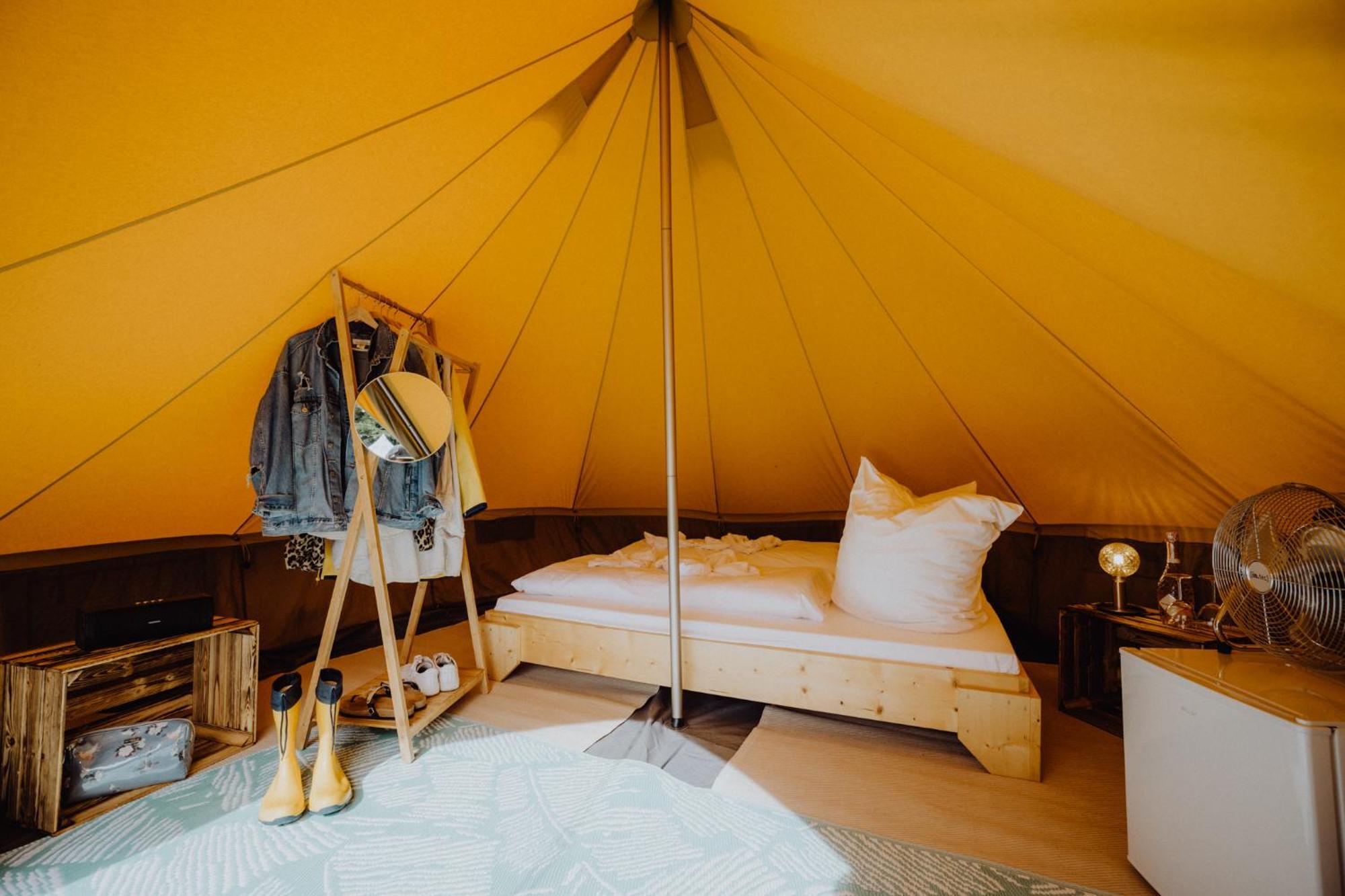 Raus Und Gut Glamping Am Graebendorfer See Drebkau Zewnętrze zdjęcie