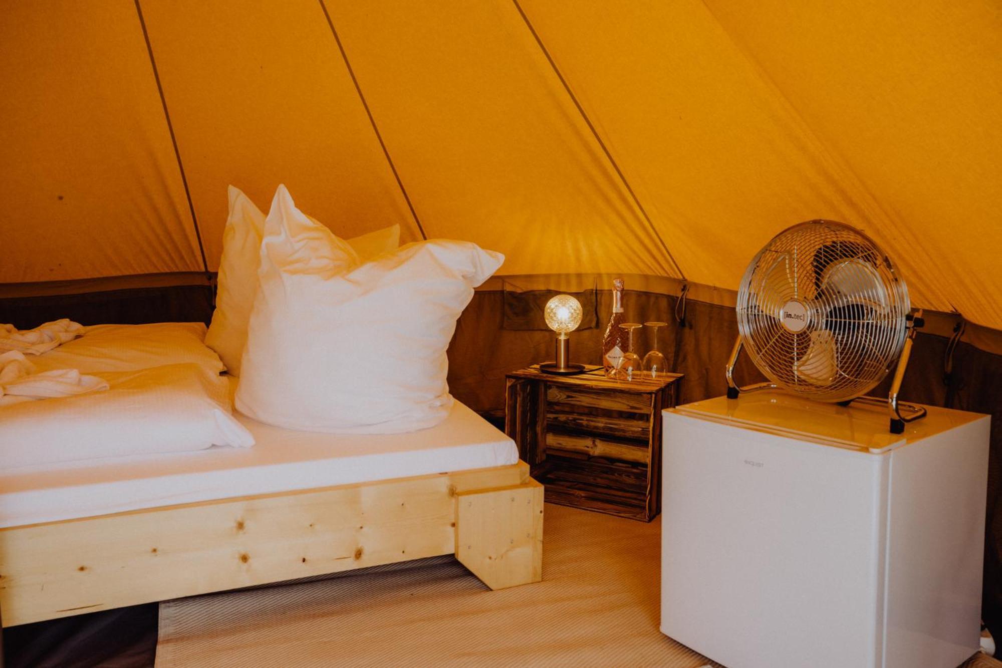 Raus Und Gut Glamping Am Graebendorfer See Drebkau Zewnętrze zdjęcie
